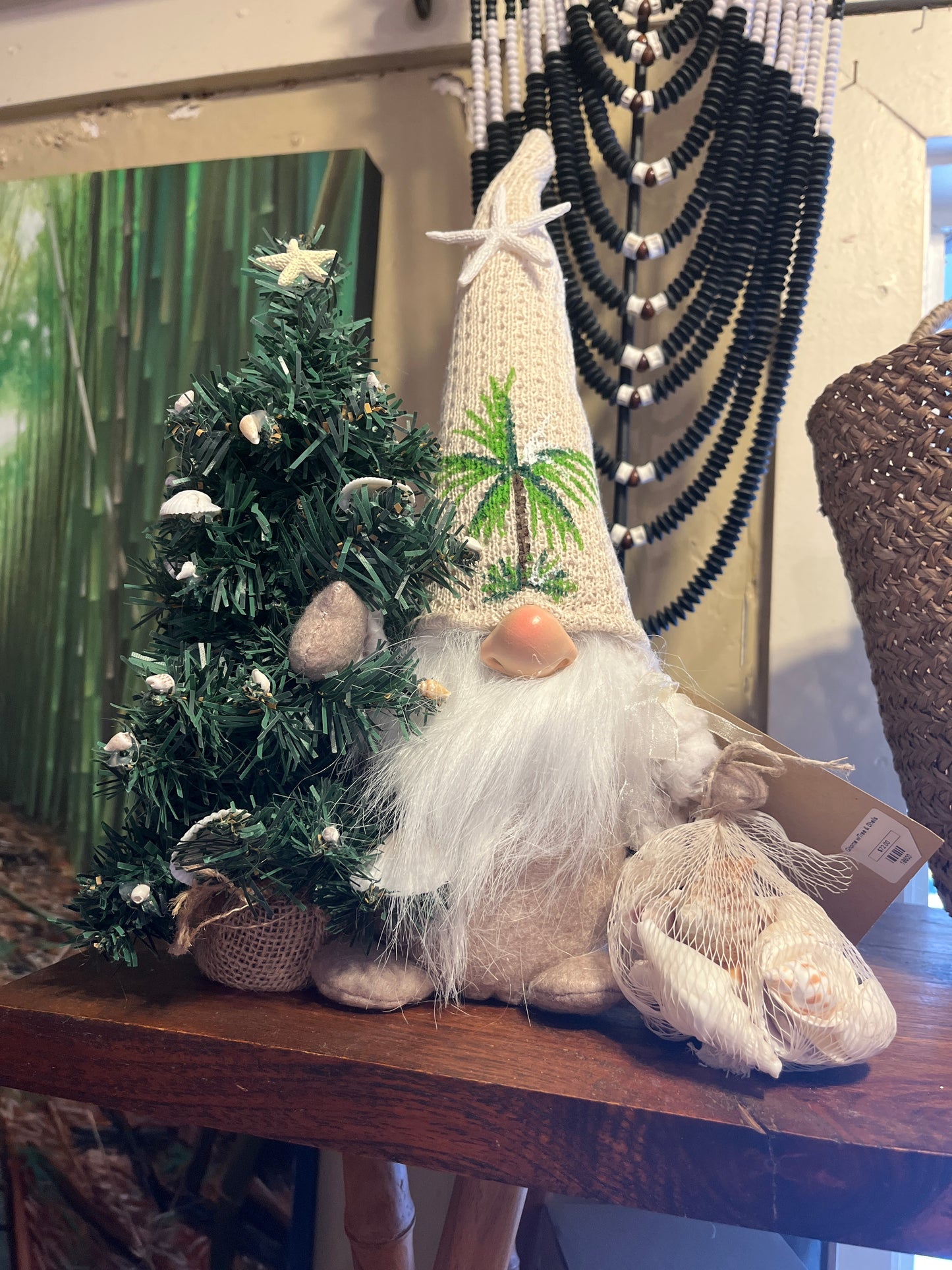 Gnome w/Tree & Shells