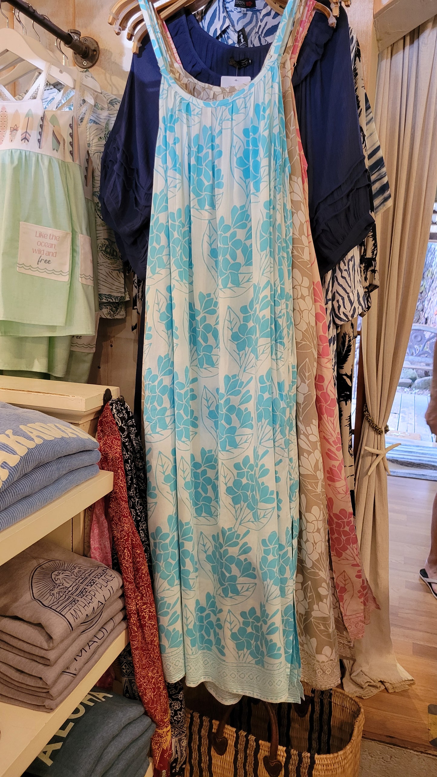 Nui Maxi Dress