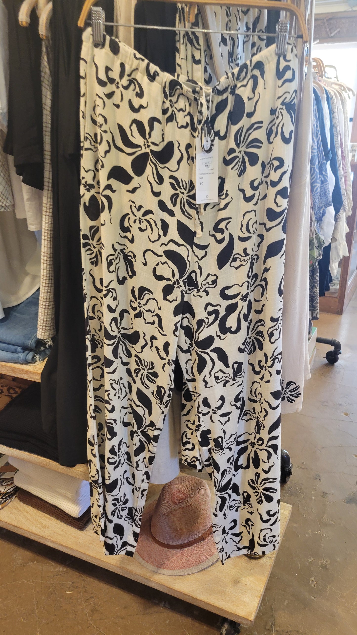 Sundance Drawstring Pant