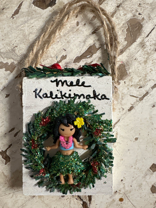 Hula Girl Wreath Ornament