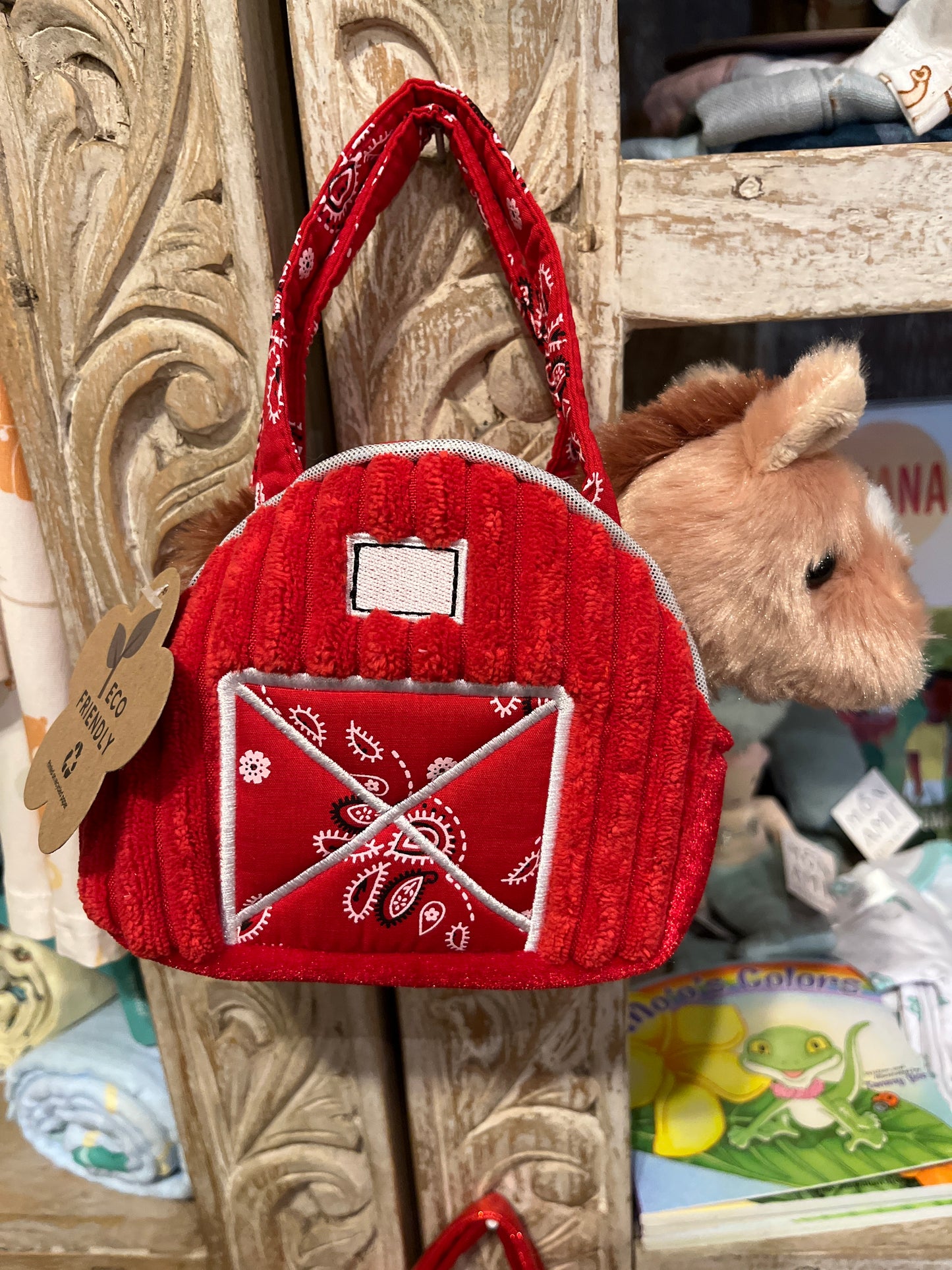 Red Barn Pony Pet Carrier
