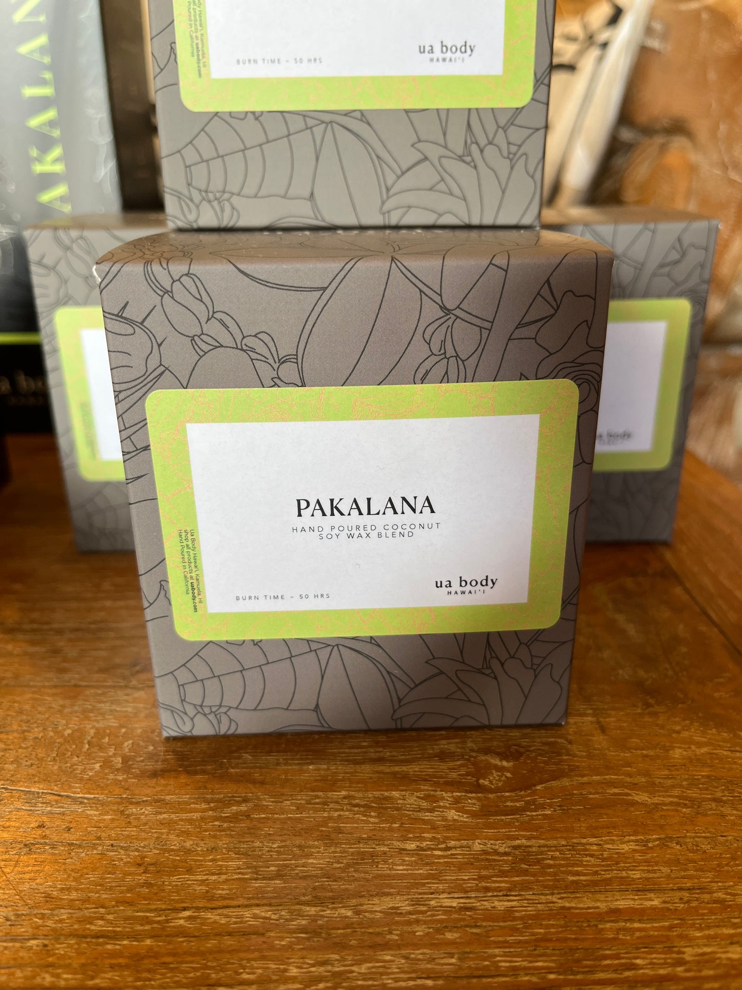 Ua Candle