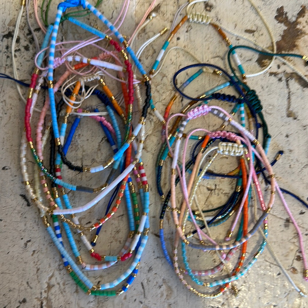 Tiny Bead bracelet