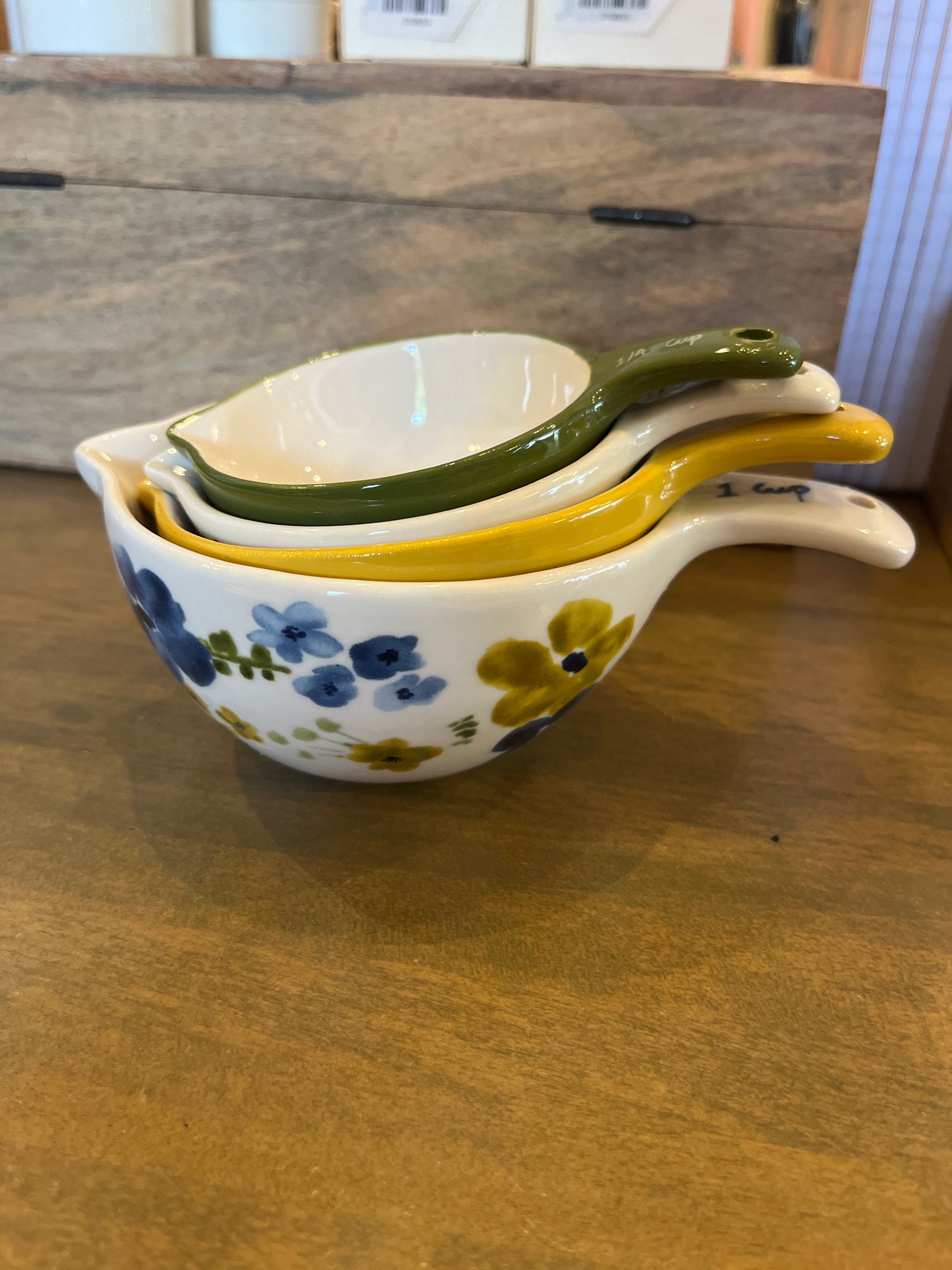 Handled Measuring Cups set/4